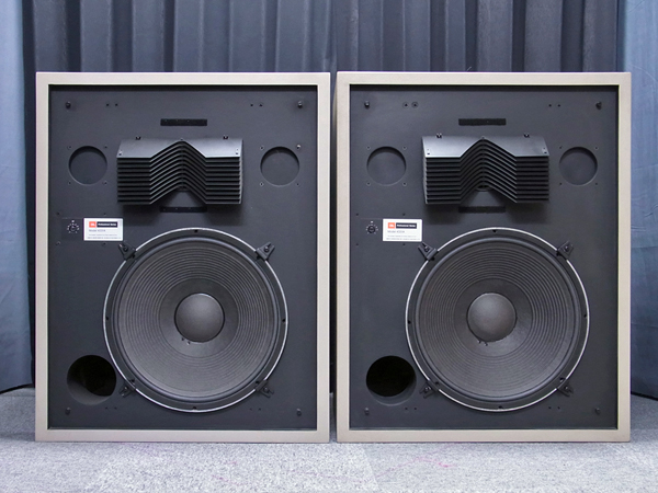 JBL 4331A スピーカー写真