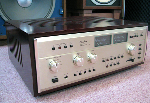 Accuphase E-303 アキュフェーズアンプ写真