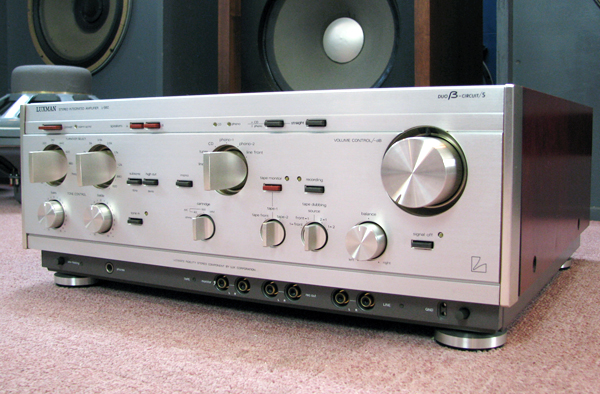 LUXMAN L-560 ラックスマンプリメインアンプ写真