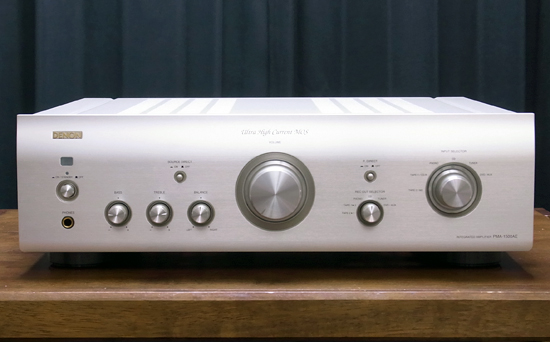 DENON PMA-1500AE アンプ写真